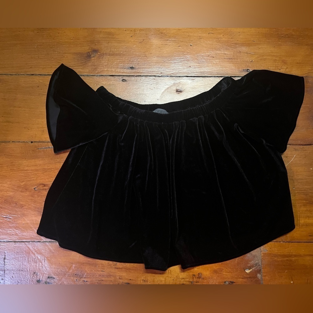 Anthropologie Sunday in Brooklyn faux velvet off shoulder top black size XS